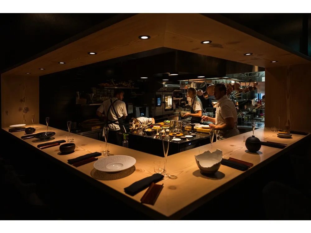 Eight Calgary Open Kitchen Chefs Counter Seating