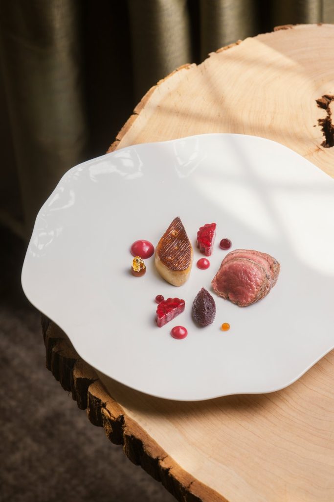 A plated fallow deer dish at Àclèaf.